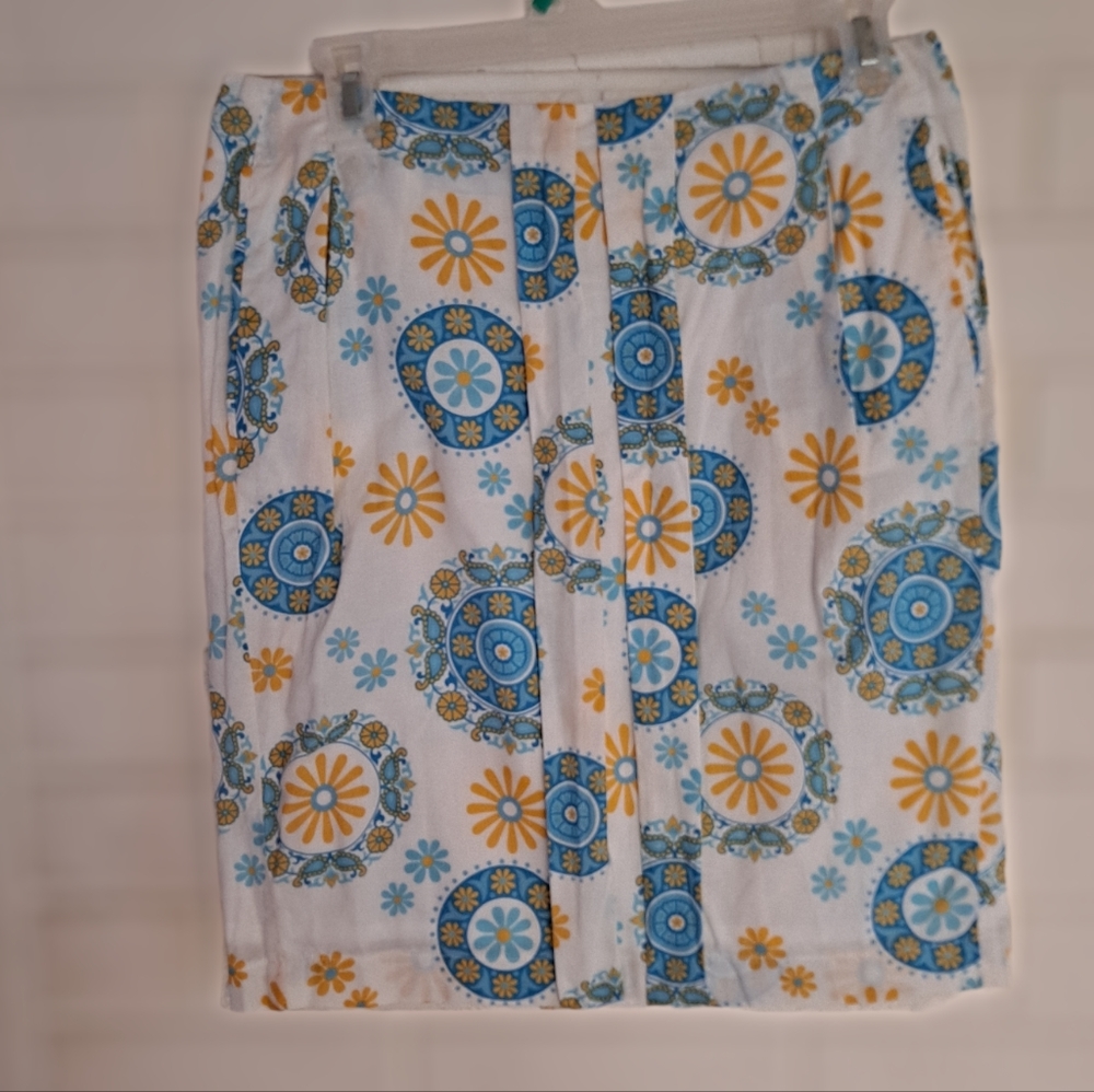 Traffic People white/blue/gold pleated floral geometric lined skirt w/po…